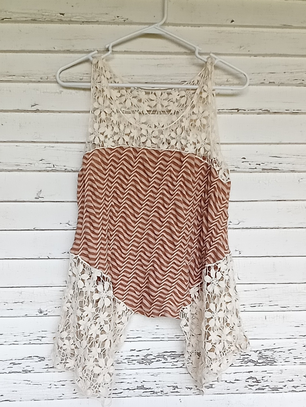 Ryu Crochet Lace Tank in Cream and Rust